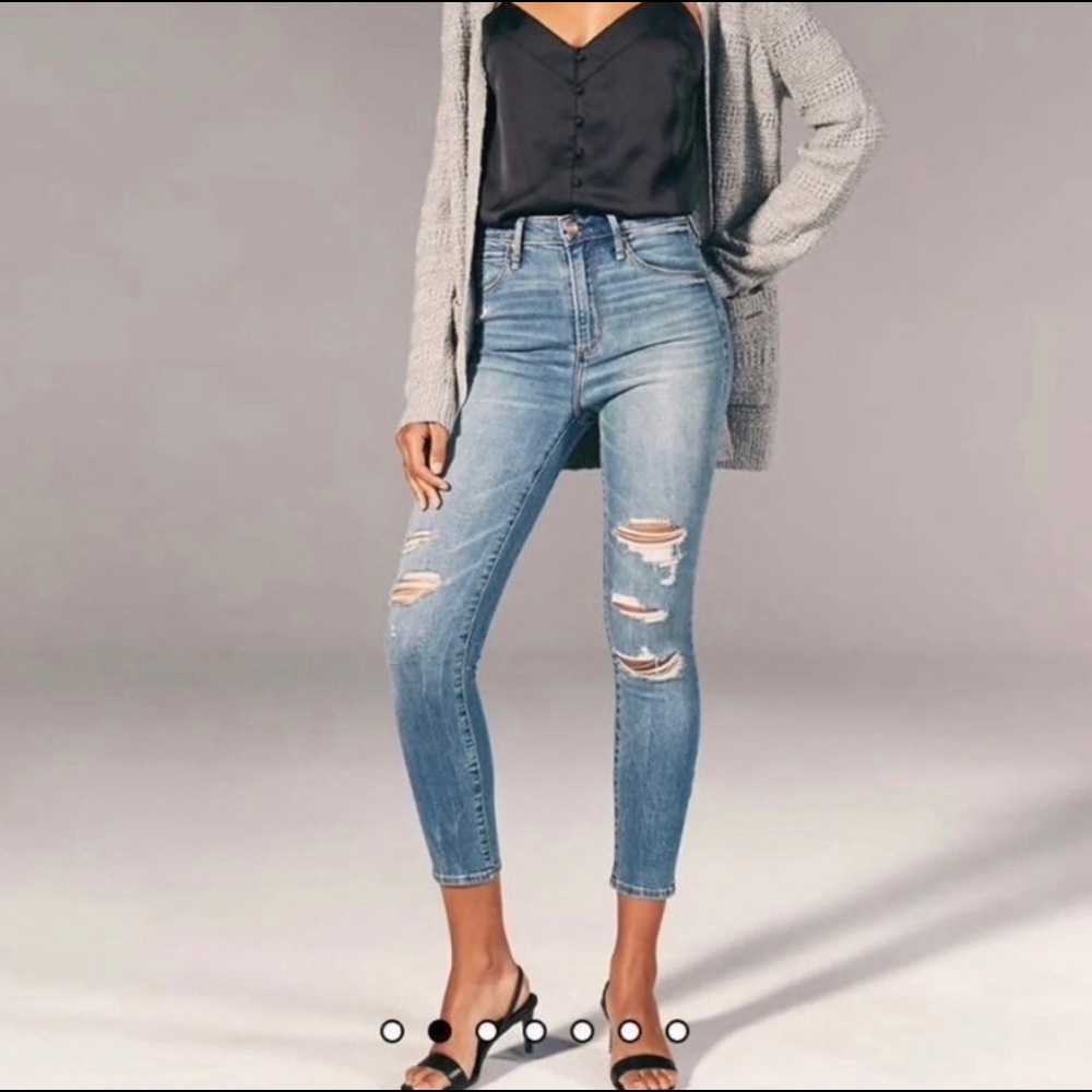 Abercrombie & Fitch Simone high rise ankle jeans